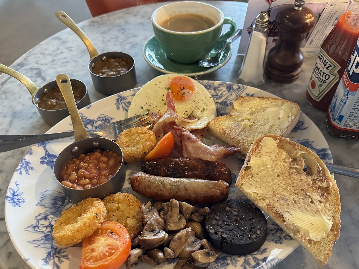 Bill's Greenwich Restaurant — photo 3