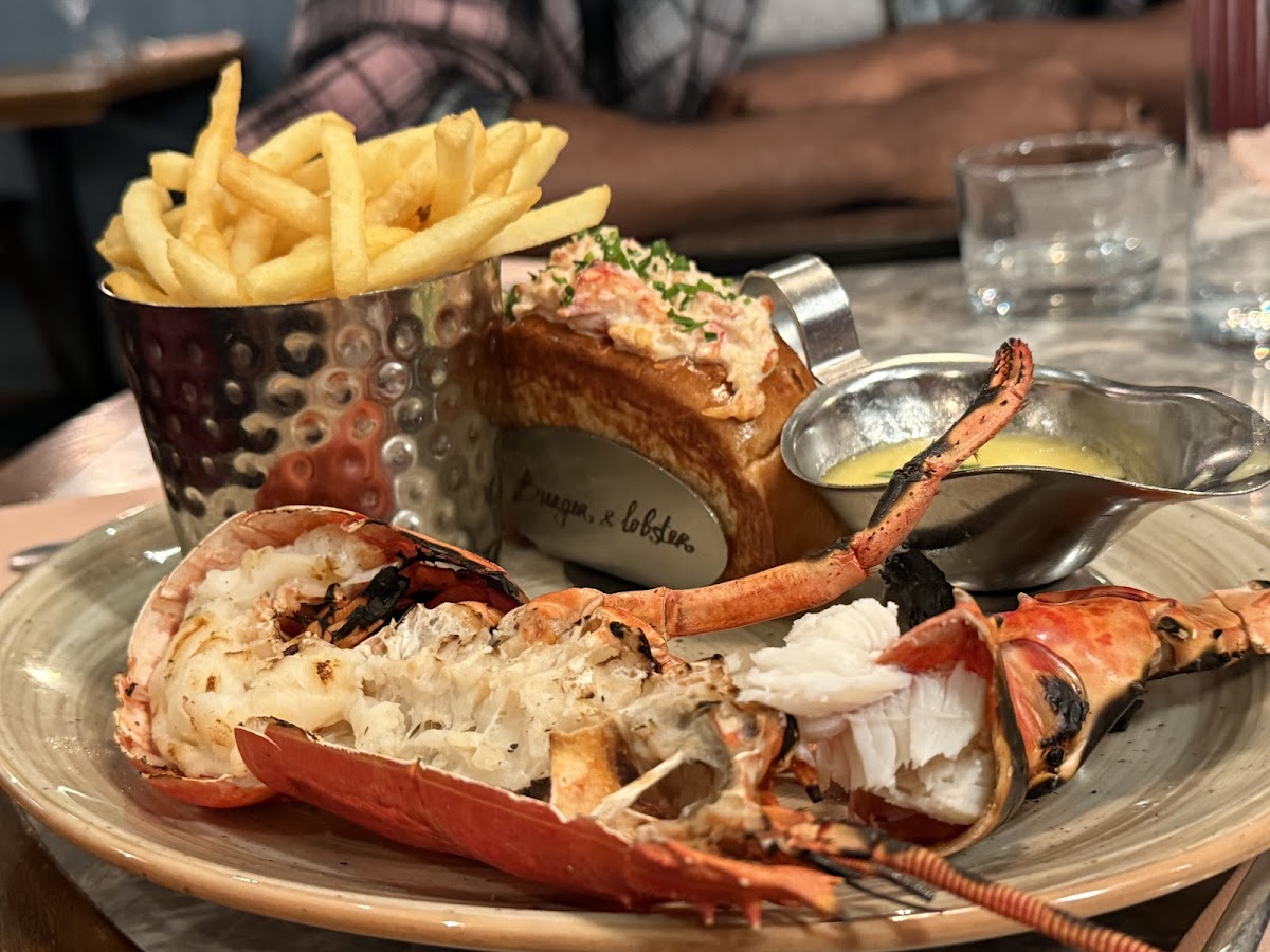Burger & Lobster Soho — photo 3