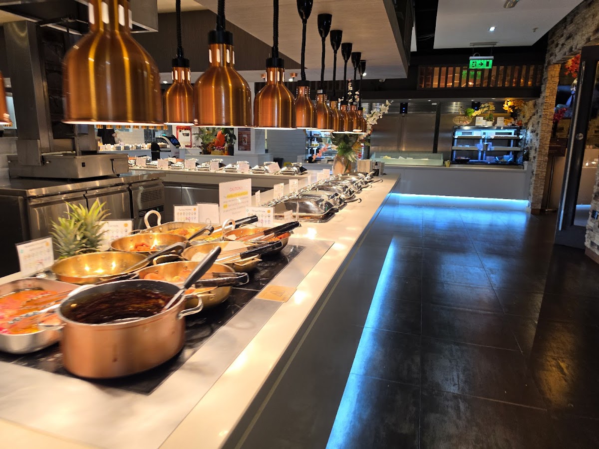COSMO All You Can Eat World Buffet Restaurant | Norwich — photo 2