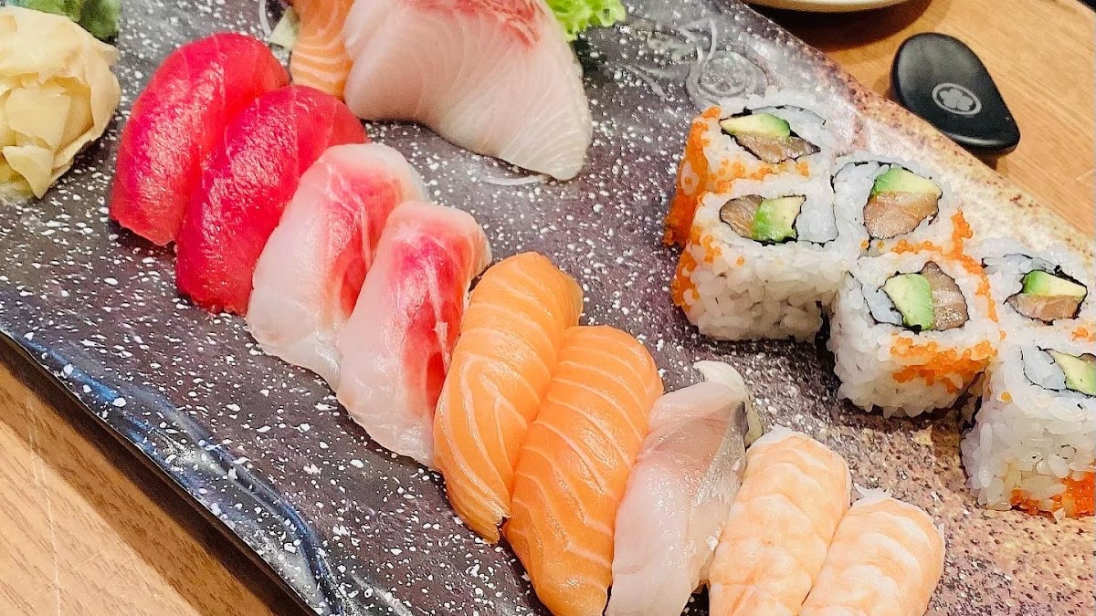 Eat Tokyo (Soho) — photo 2