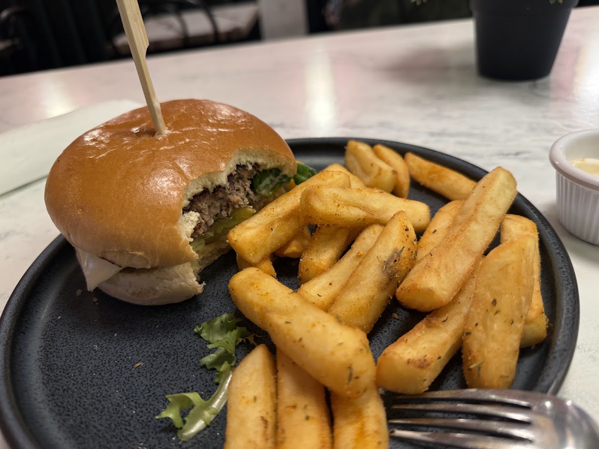 Meat The Vegans - Multicuisine — photo 3