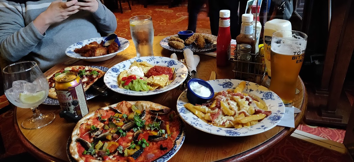 Shakespeare's Head - JD Wetherspoon — photo 3