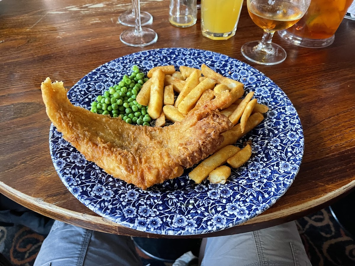 The King & Castle - JD Wetherspoon — photo 3