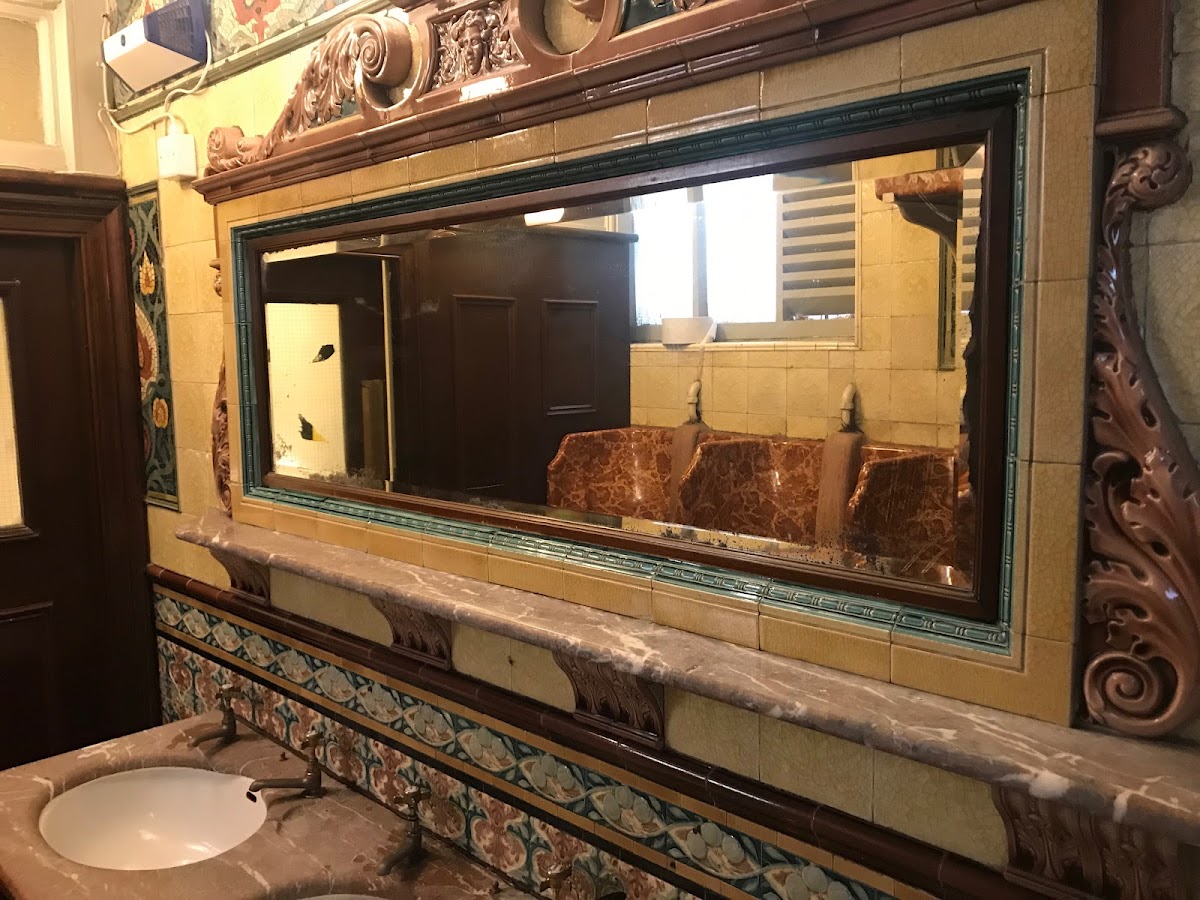 The Philharmonic Dining Rooms — photo 3