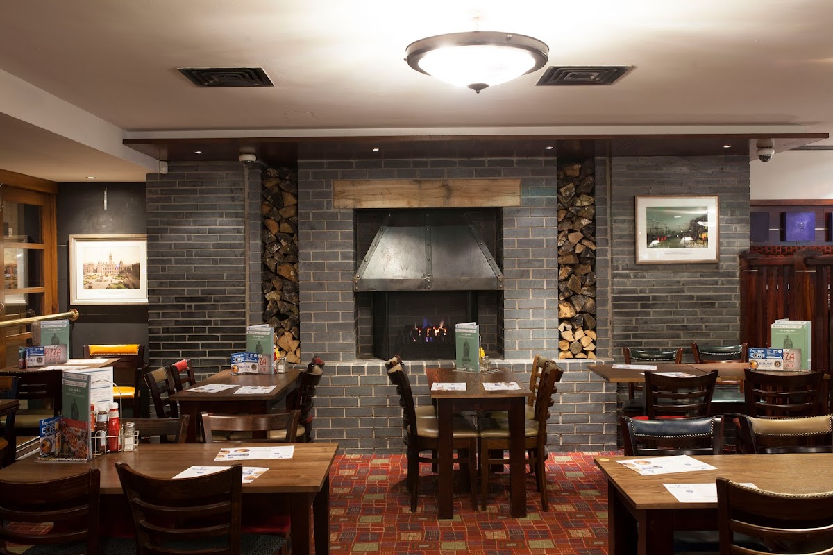 The Sir John Moore — Glasgow