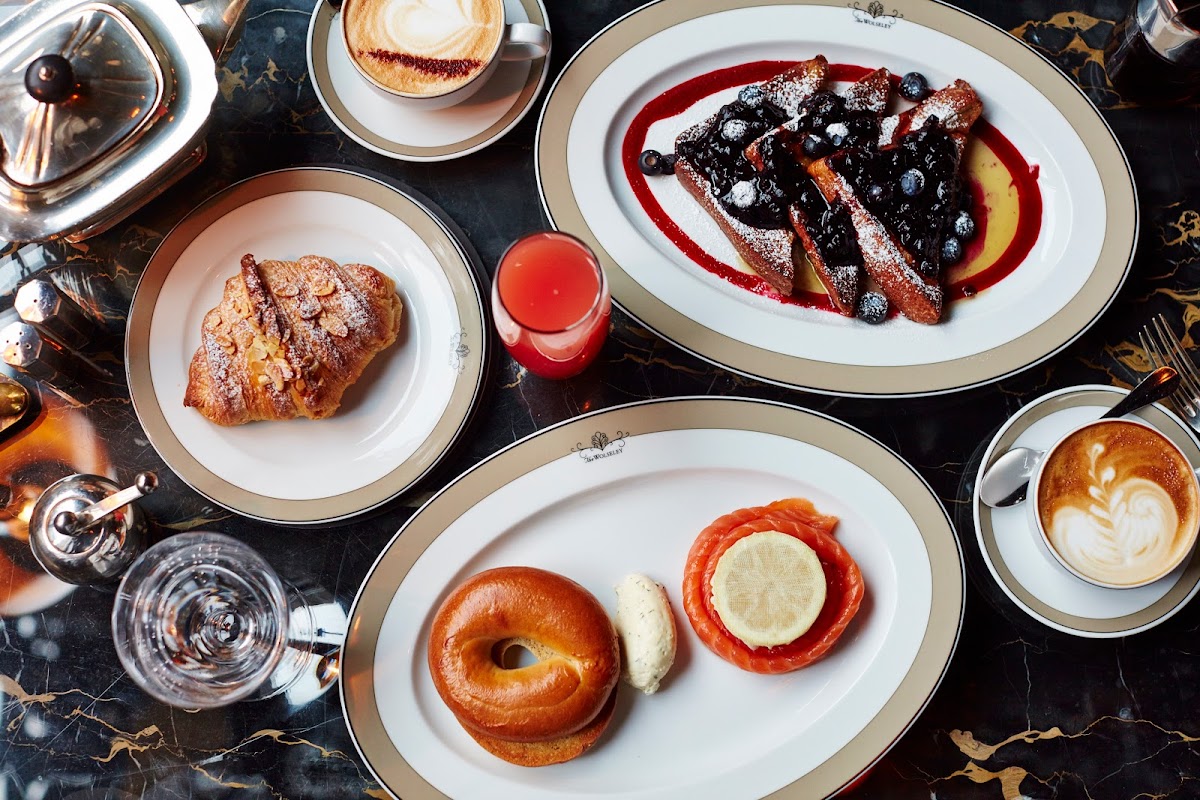 The Wolseley Piccadilly — photo 3