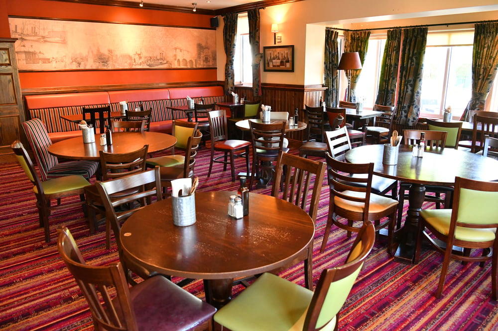 Walnut Tree Farm - Dining & Carvery