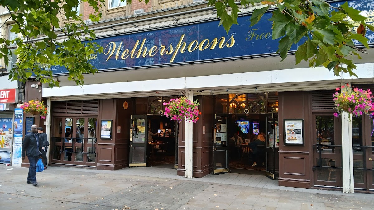 Wetherspoons — photo 3